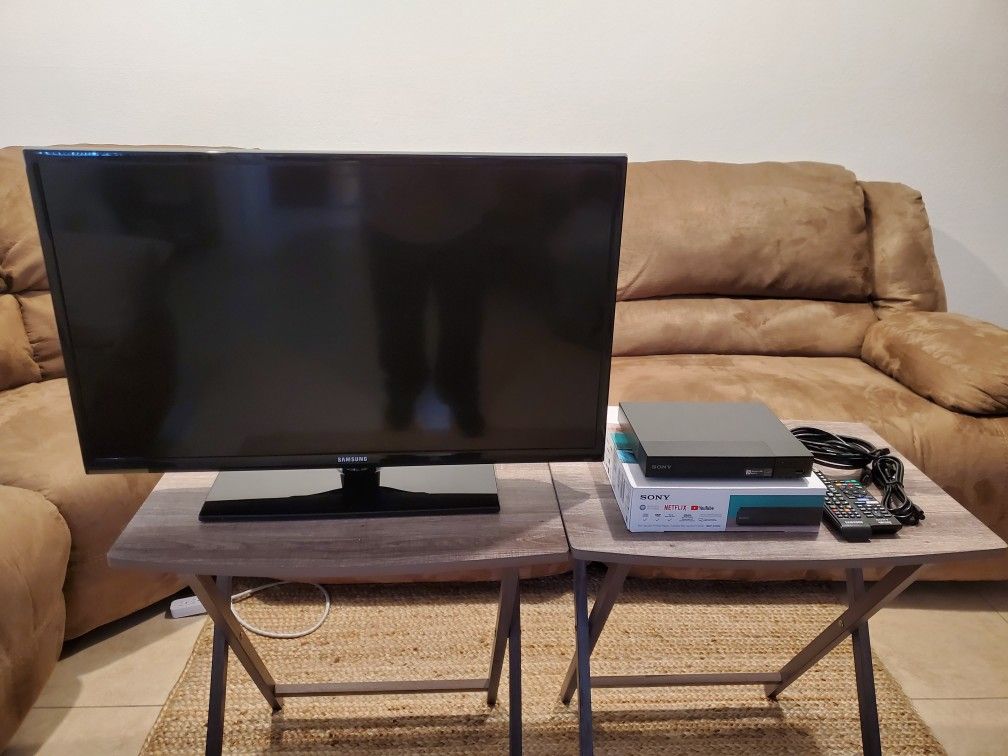 Samsung LED 32" TV & Sony Blu-ray Player With Wi-Fi Built in, Like New