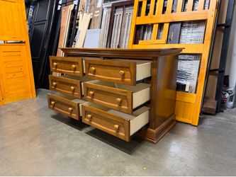 Dresser $150