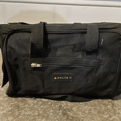 Delta Pet Carrier