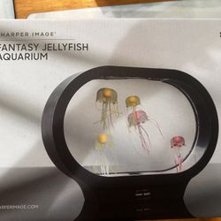 Sharper Image Fantasy jellyfish Aquarium