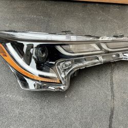 2021 Toyota Corolla Headlight 