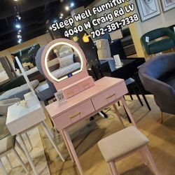 ✨️ 3pc Vanity Make Up Stations 