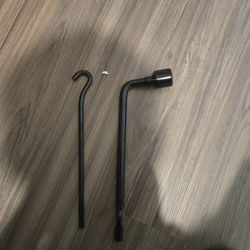 Spare Tire Jack Handle / Wheel Lug Wrench Compatible with Select Nissan Models