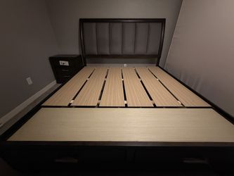 King bed barely used