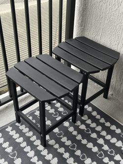 Corona Black Oval Plastic Outdoor Side Table Set