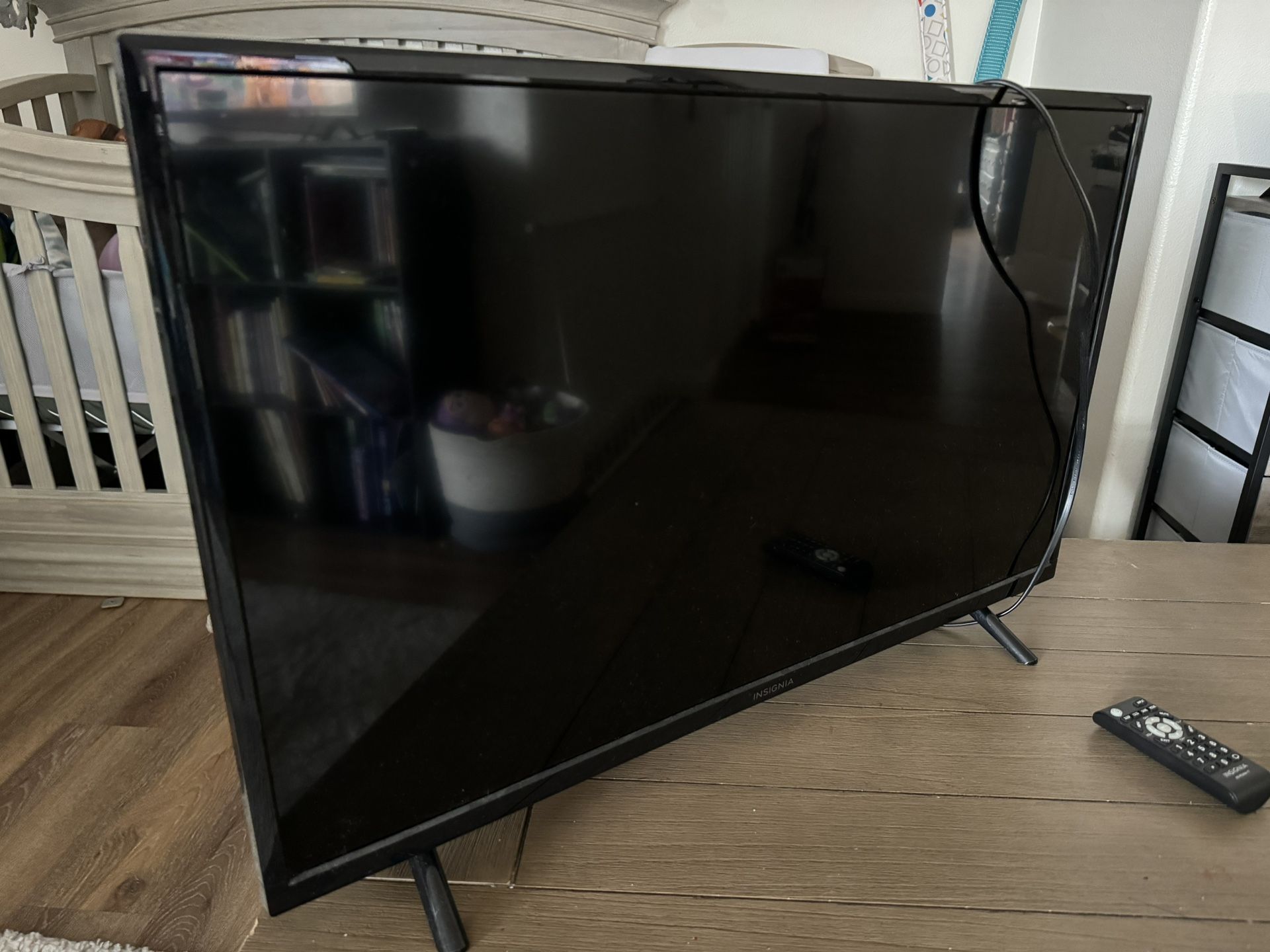 32 Inch LED TV