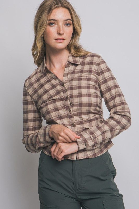 Fitted Button-up Plaid Shirt (6-Pack)