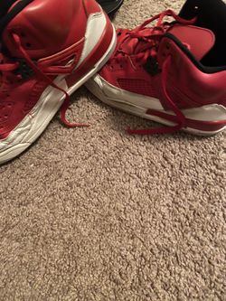 Men’s size 8 Jordan sneakers
