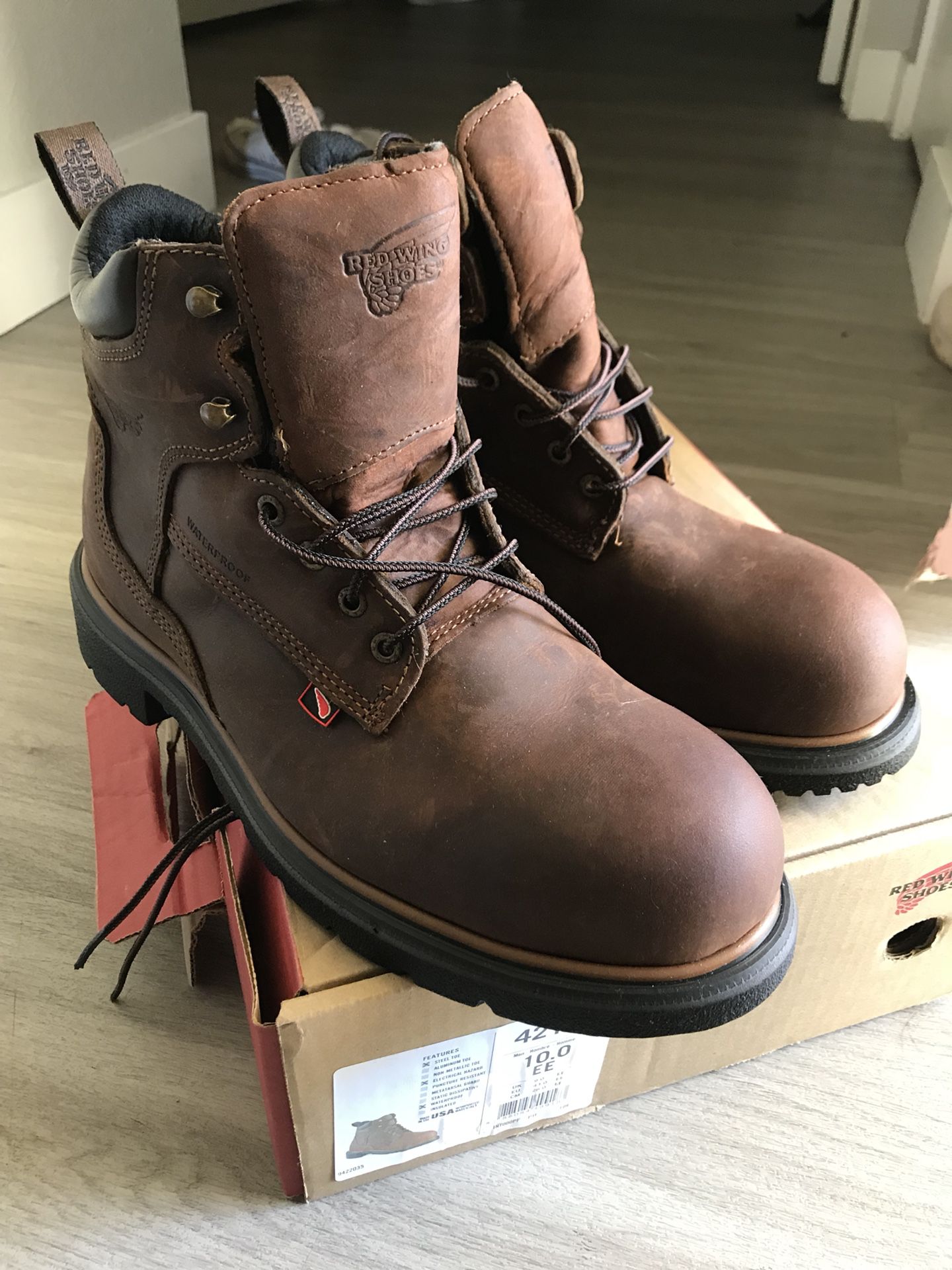 Red Wing Boots Size 10 EE