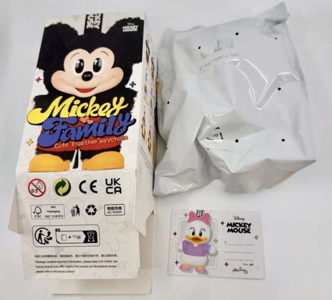POPMART MICKEY FAMILY DAISY DUCK CUTE TOGETHER KEYCHAIN SERIES - BRAND NEW SEALED -
