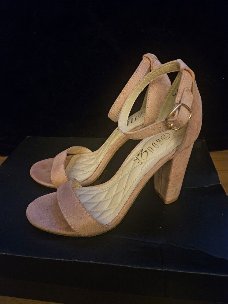 Pink Suede Block Heel Sandals. Size 6.5
