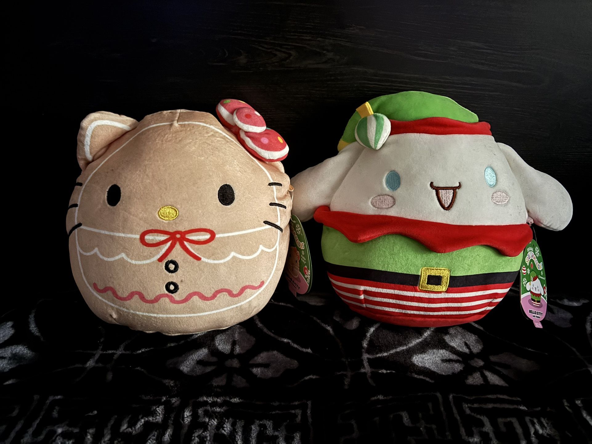 Sanrio Hello Kitty and Friend’s christmas themed squish-mallows