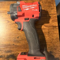 Milwaukee 3/8 Impact Wrench 