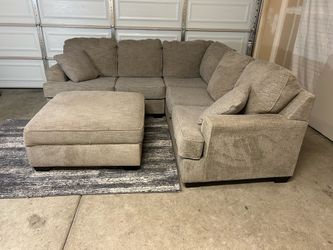 Ashley Furniture 3pc Sectional with Ottoman (Delivery Available)