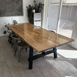Large Dining Room Table With 4 Metal Chairs