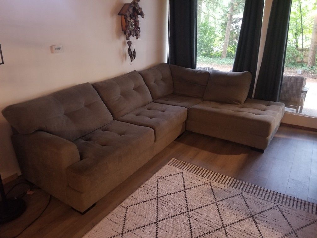 Sectional Sofa