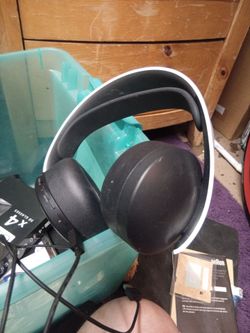 Sony PlayStation PULSE 3D Wireless Headset