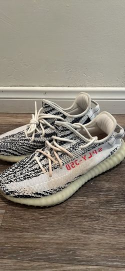 Adidas Yeezy Boost 350 Zebra size 10 1/2