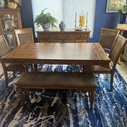 Dining Room Table, Seating And Matching Sideboard/credenza