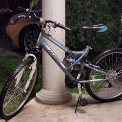 26"×17 Dual Suspension Mountain Bike 
