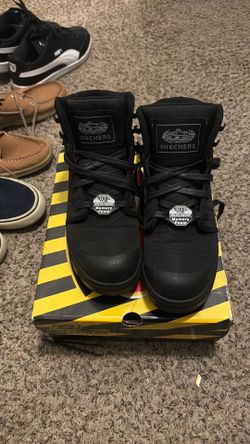 Women’s Skechers Memory Foam Steel Toe Work Shoes – All Black