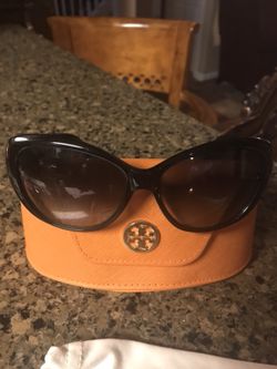 Tory Burch Sunglasses like new