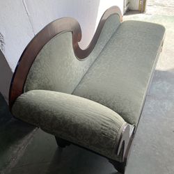 Luxuty Empire-Style Mahogany Sofa - Vintage & Elegant