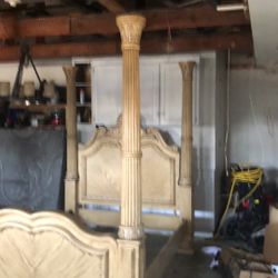 Bed Frame With Matching Drawers  Queen