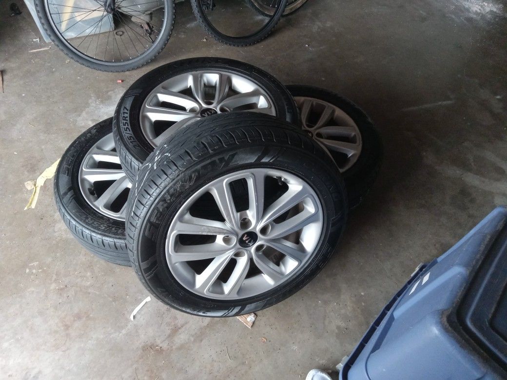 Brand New Tires (215/55R17) Sentur Touring .And Rims For KIA Soul