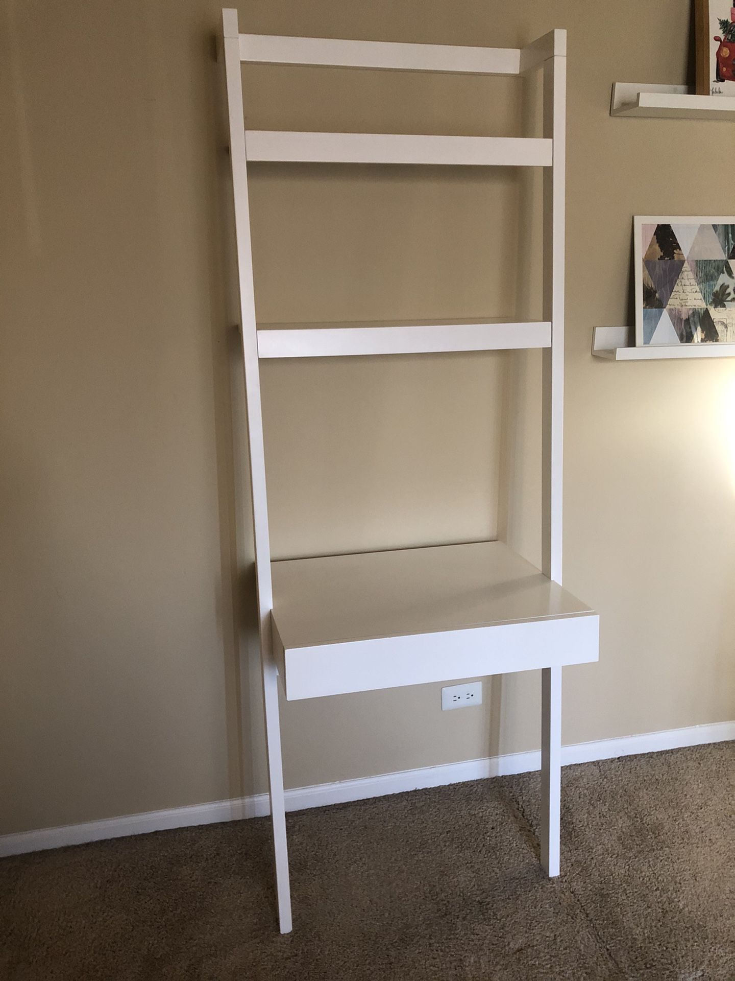 Leaning desk with drawer