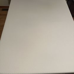 Tuft & Needle Queen Size Bed