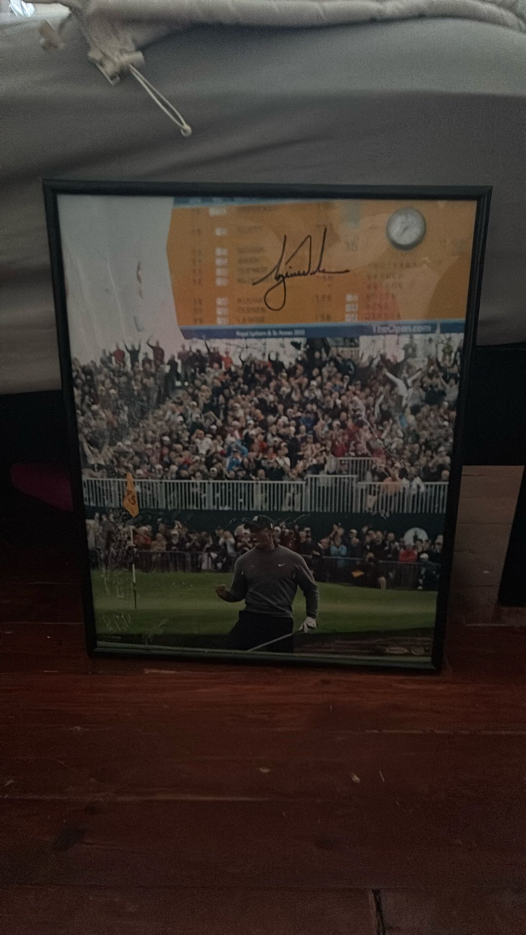 Tiger Woods Picture With Signature On It