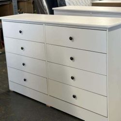 Eight Drawers Dresser 