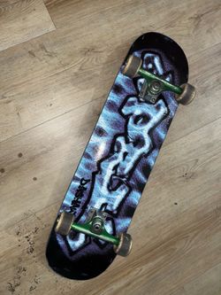 April Skateboard