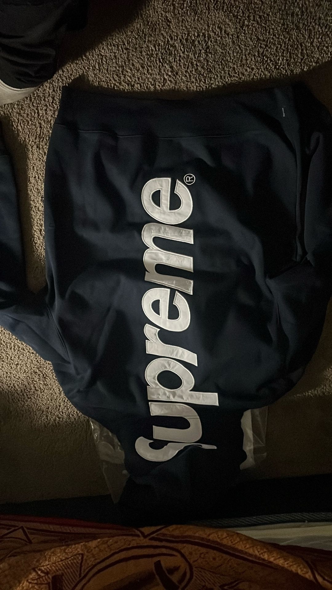 Supreme hoodie 