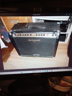 Behringer V Tone Guitar Amplifier