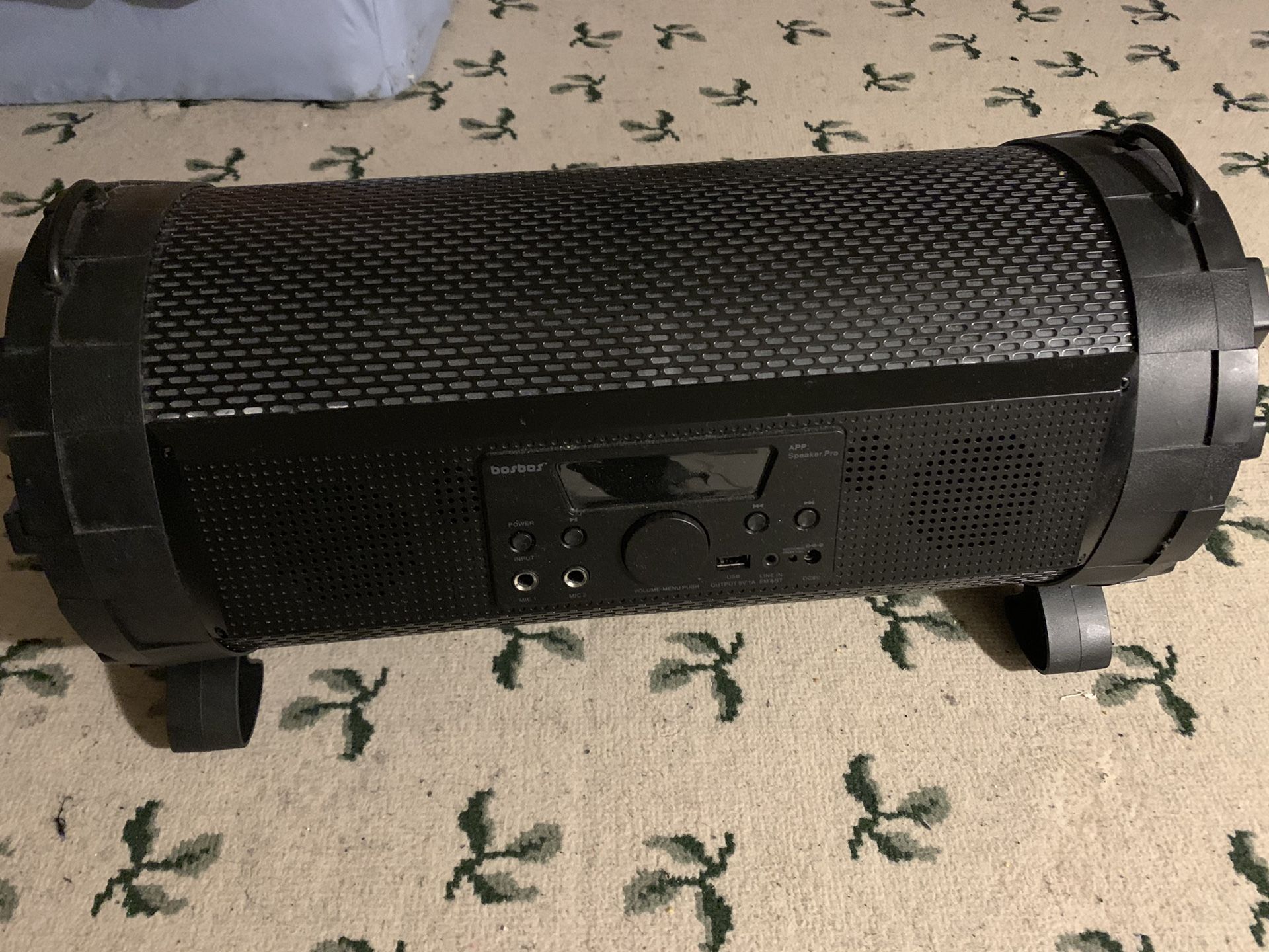 Bluetooth loud speaker