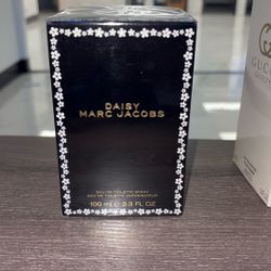 Marc Jacobs Daisy 3.3 oz Eau De Toilette
