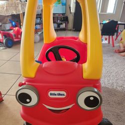 Little Tike Cozy Coupe