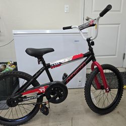 20" Dynacraft Magna Throttle Boys BMX Bike