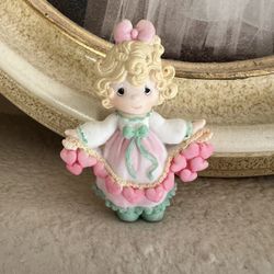 Precious Moments Valentine Pin