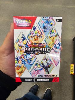 Pokemon Scarlet And Violet Prismatic Evolutions TCG Booster Bundle