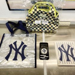 NY Yankees Merchandise