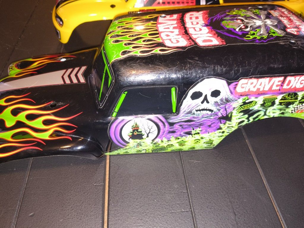 Traxxas Grave Digger Body