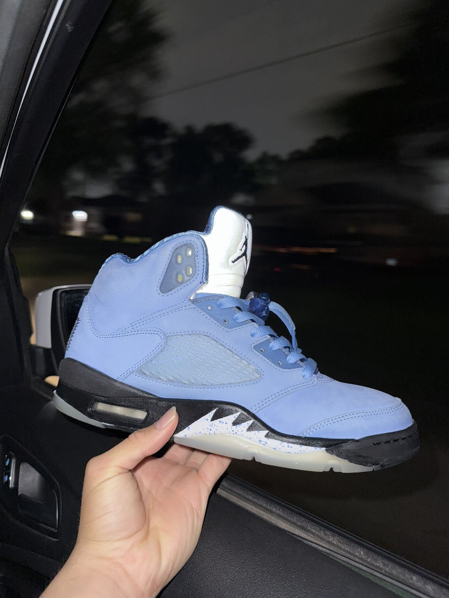 Jordan 5 Unc Urgent