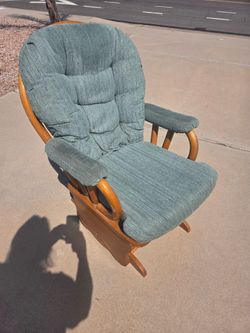 Solid Wood Rocking Chair