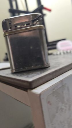 Vintage Beattie Jet Lighter