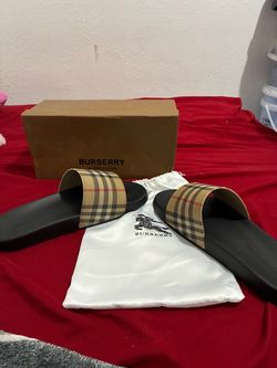 Burberry slides