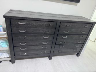 Bedroom set featuring