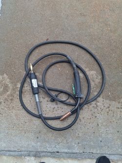 vendo Pistola para solda maquina miller 250 usada en buen Estado $80